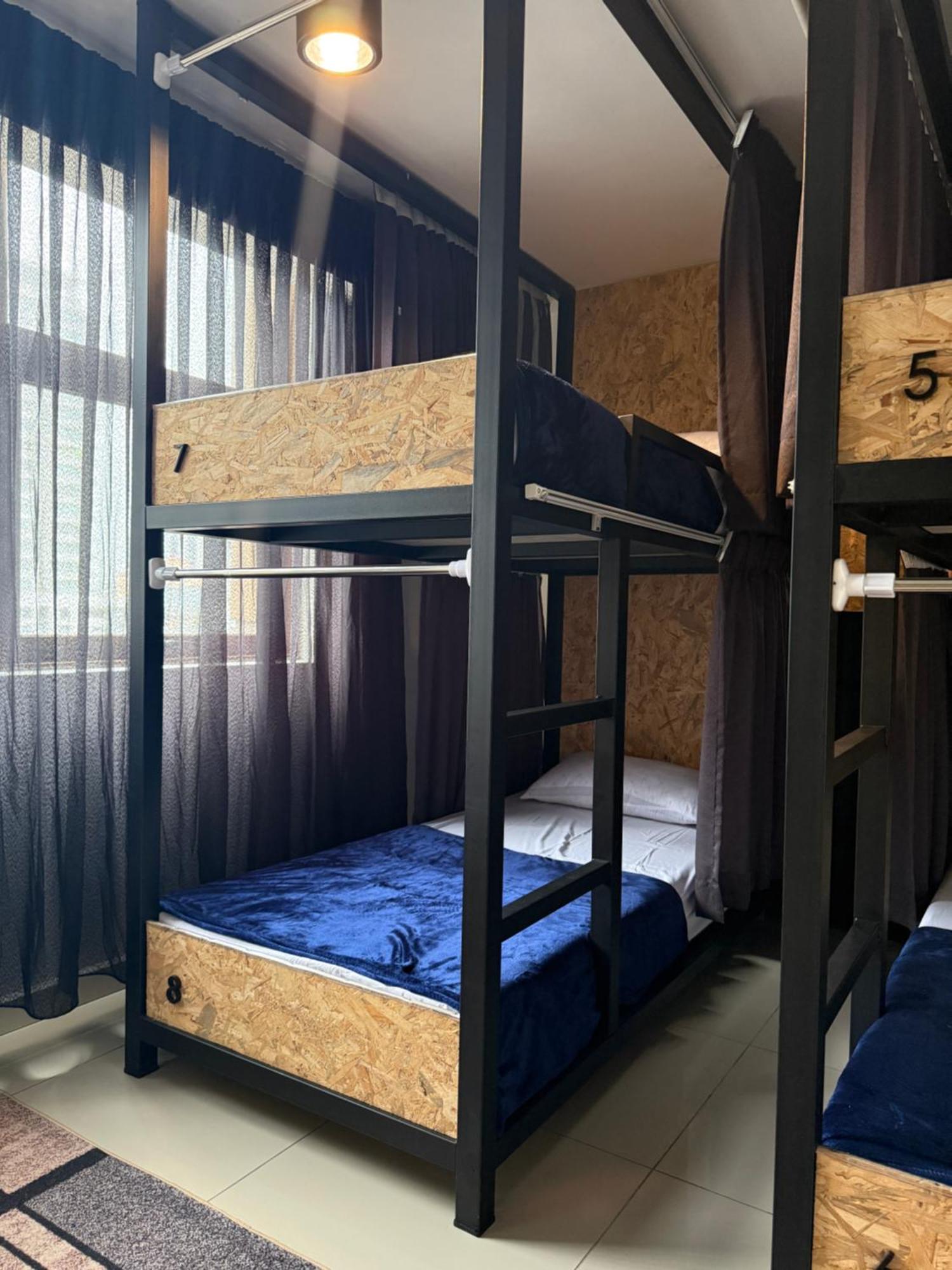 Mix Hostel Kl By Chillout Hostel Петалінг-Джая Екстер'єр фото